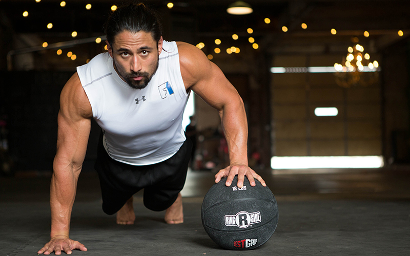 medicine ball push up